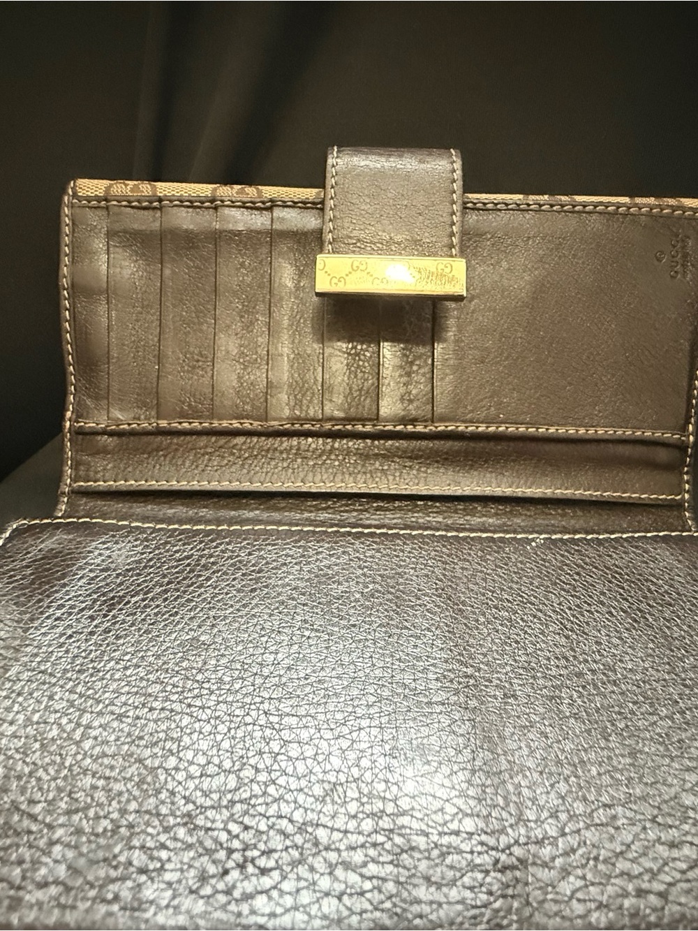 Gucci Brown and Beige GG Canvas Snap Wallet - Picture 4 of 11